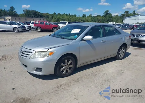 2011 Toyota Camry z USA, uszkodzony, nr VIN 4T4BF3EK4BR095128